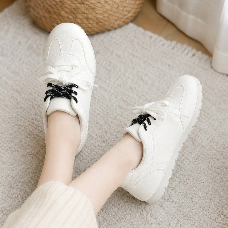 Running Shoes Women - أحذية رياضية نسائية بيضاء كبيرة الحجم
